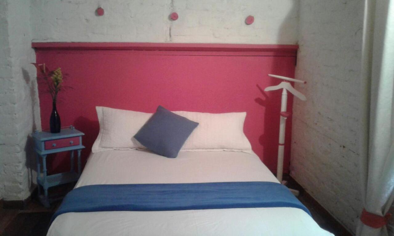 Lima Limon Candelaria Hostel Bogota Bagian luar foto
