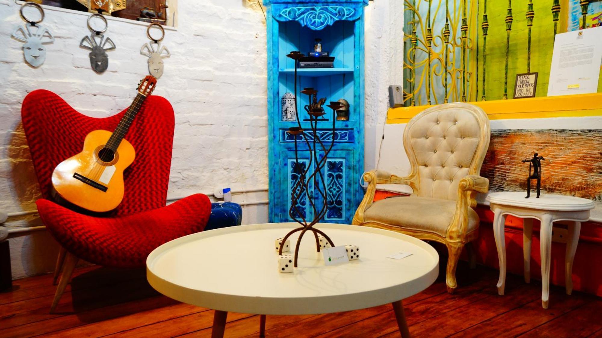 Lima Limon Candelaria Hostel Bogota Bagian luar foto