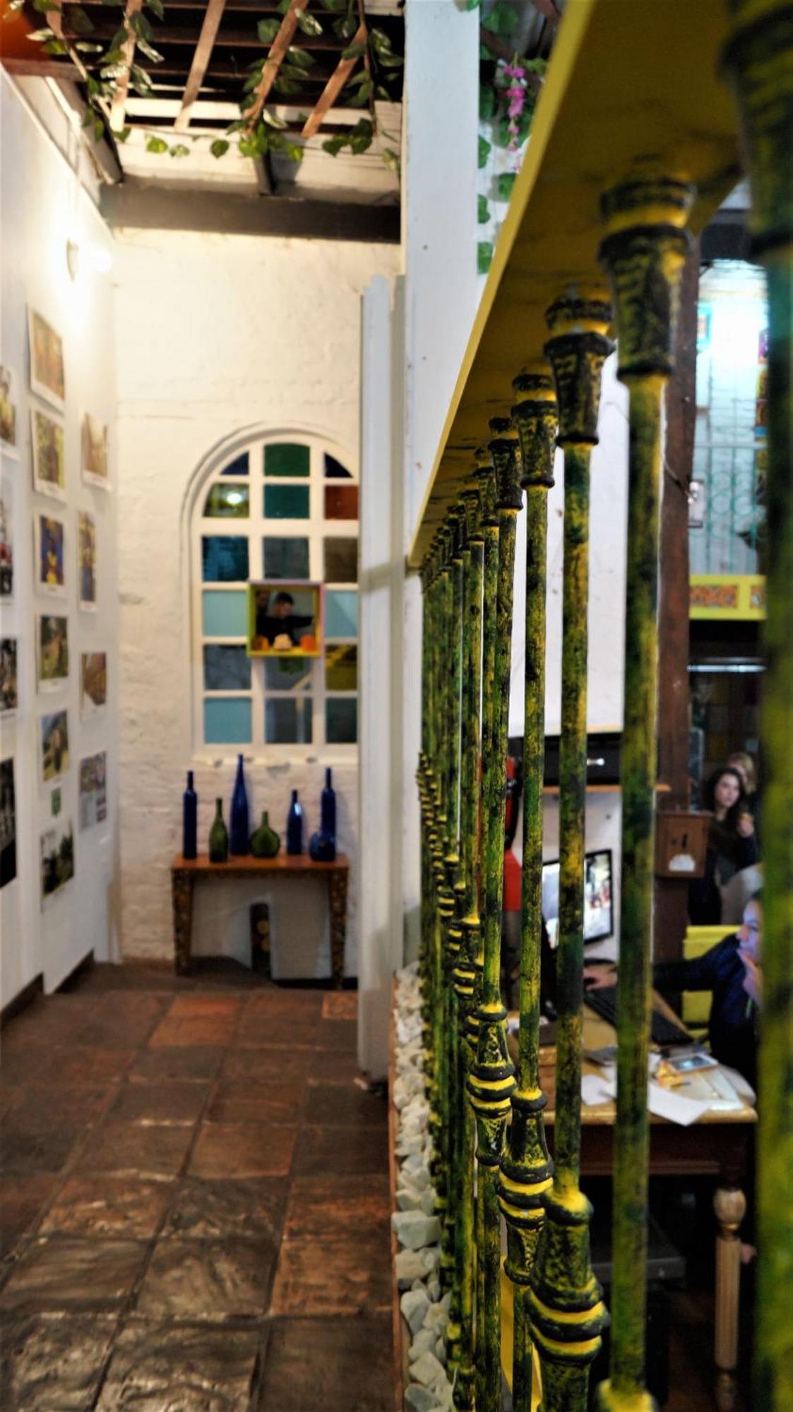 Lima Limon Candelaria Hostel Bogota Bagian luar foto